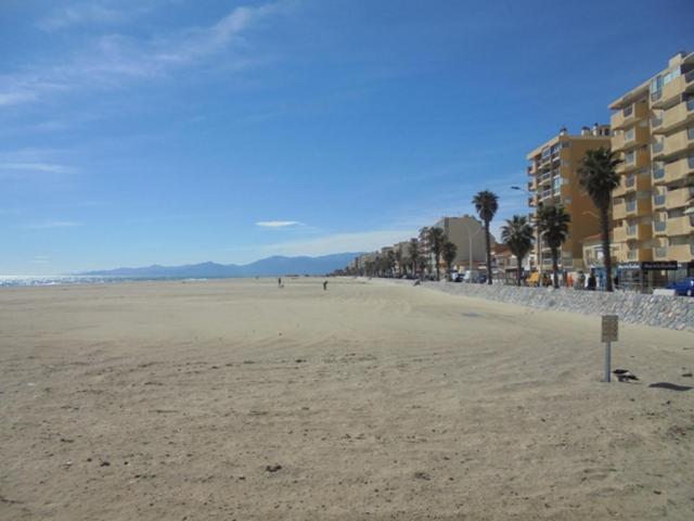 Chambre Confortable,Gare, Clim, Parking, Pt Dejeuner,Wifi Perpignan Buitenkant foto